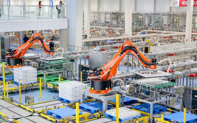 智能機(jī)器人的研發(fā) 未來已來，機(jī)遇與挑戰(zhàn)并存